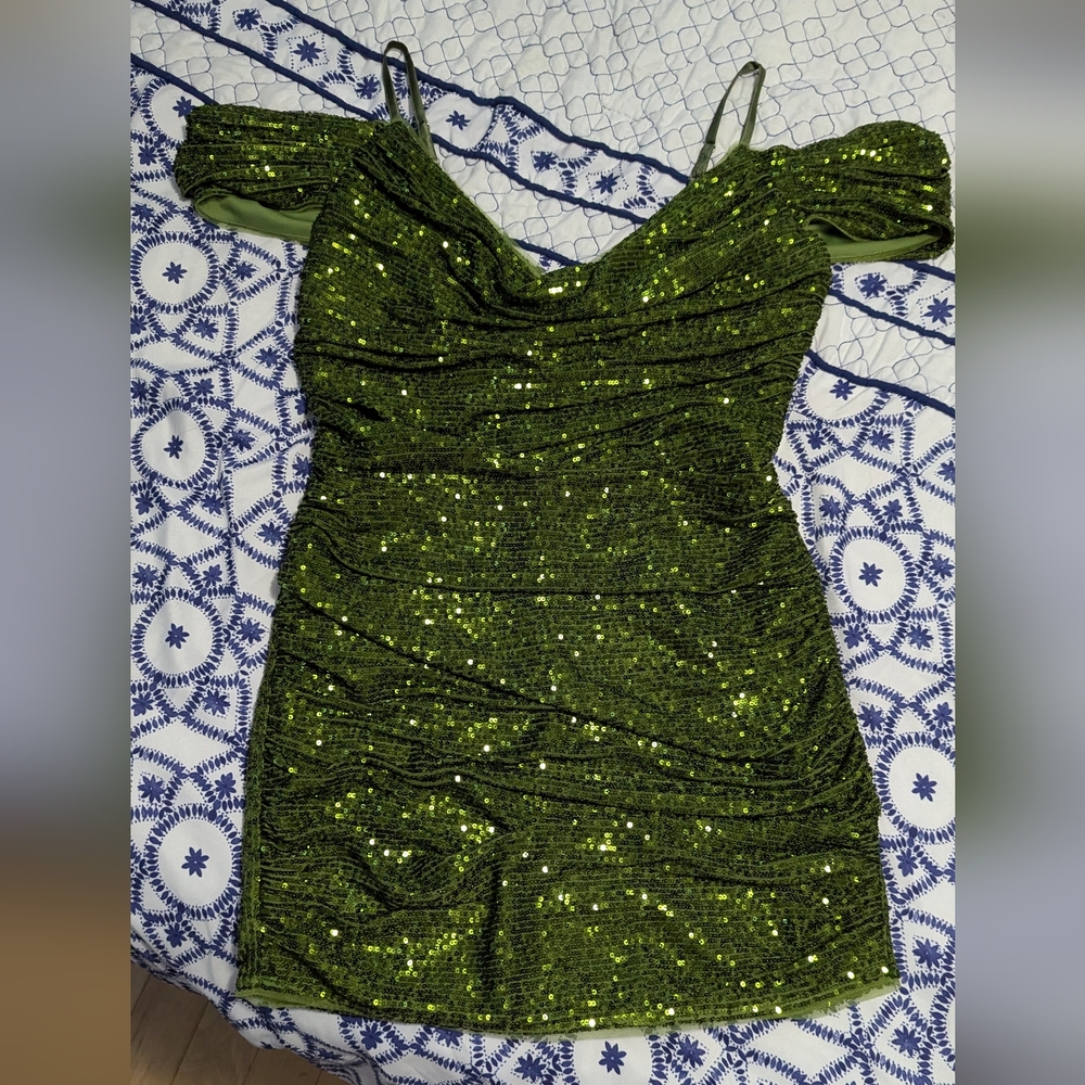 Green Sequin Party Dress Ruched